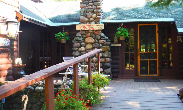 outpost-lodge-entrance