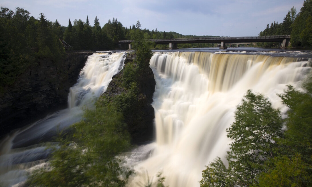 Buy Waterfall Park in Ontario, Canada