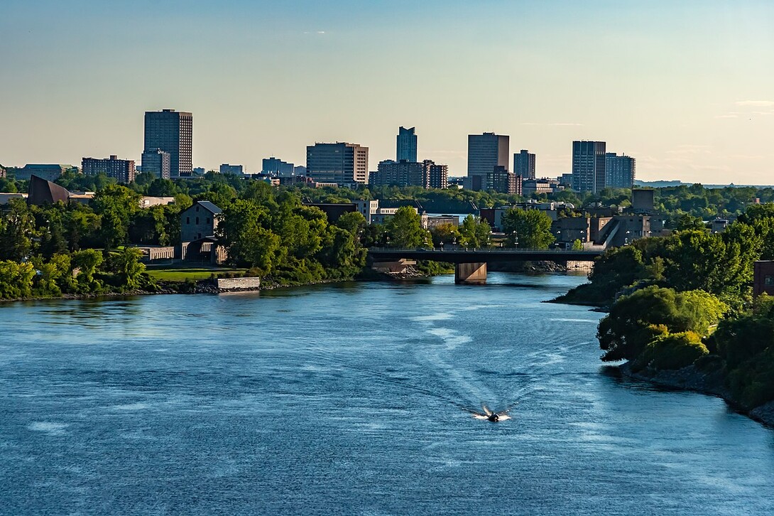 Boat Rental on the Ottawa River