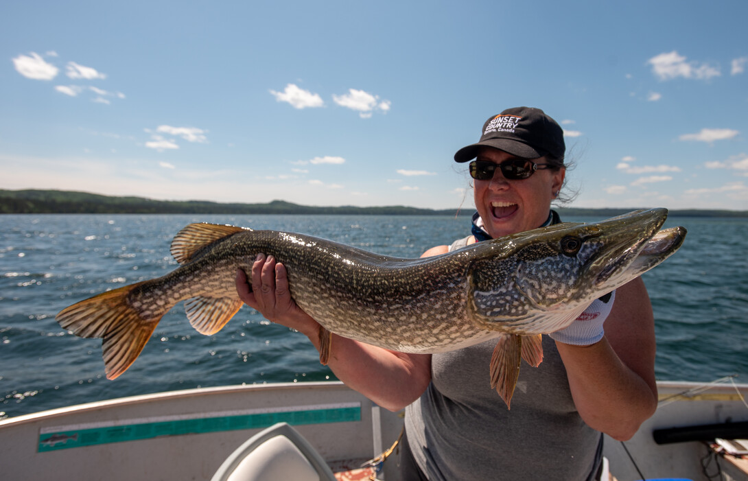 Fish Net Sea Lake Freshwater Throwing Net Keeping Lures Fishing