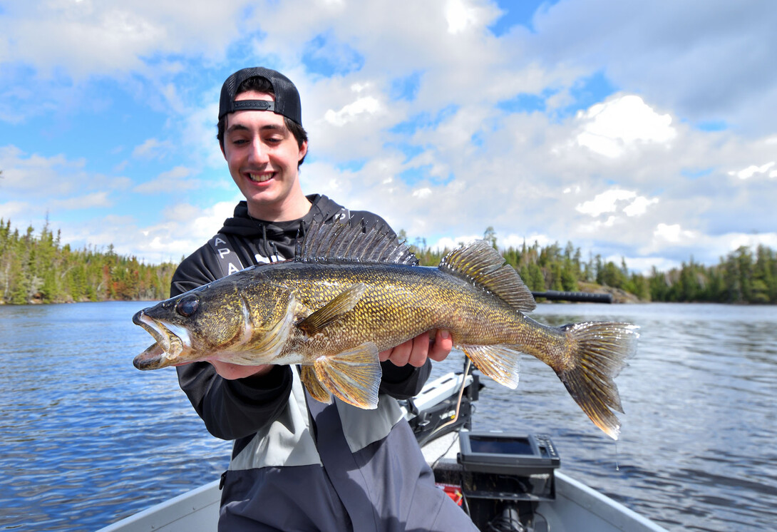 Early River Walleye Fishing Tips