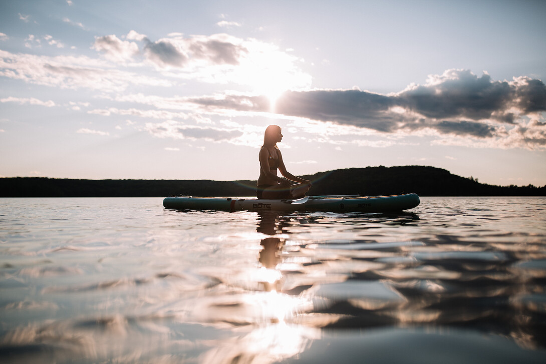 10 Easy to Do SUP Yoga Moves