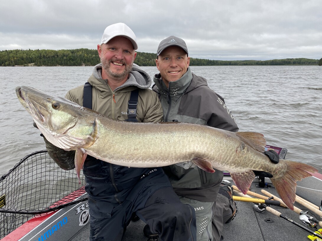 Finding muskie in transition - Ontario OUT of DOORS