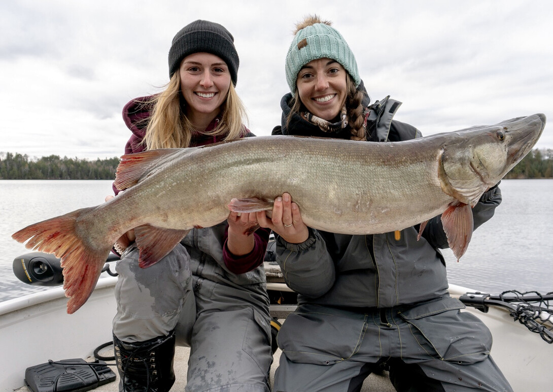 Muskie Fishing with Jessie Baker on Pipestone Lake, Ontario 