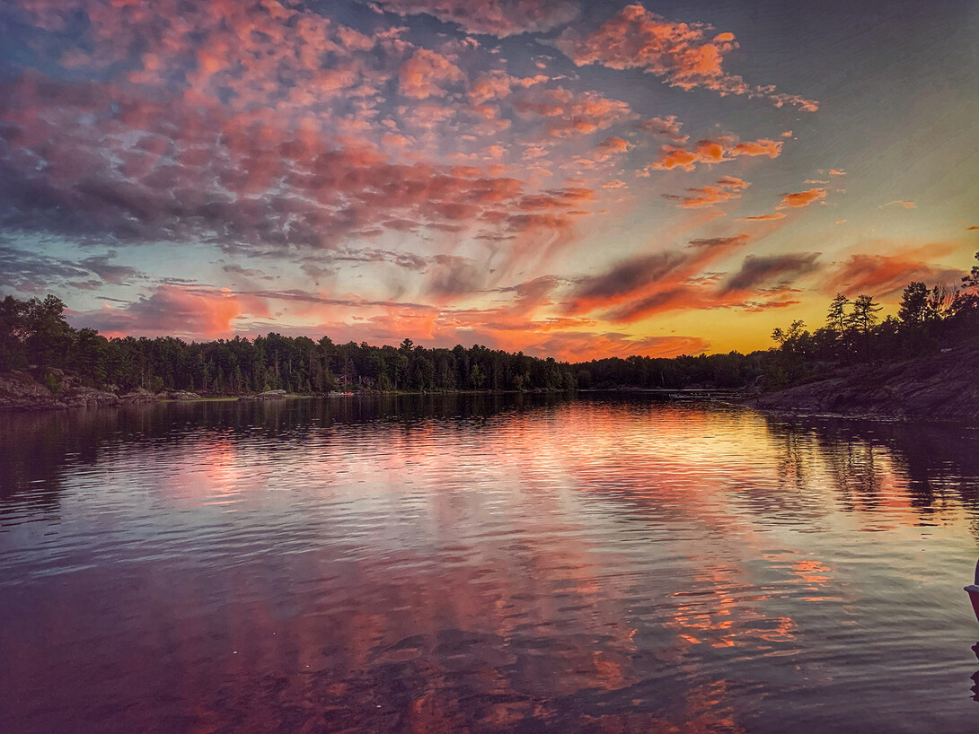 Bears Den Lodge - Fishing French River