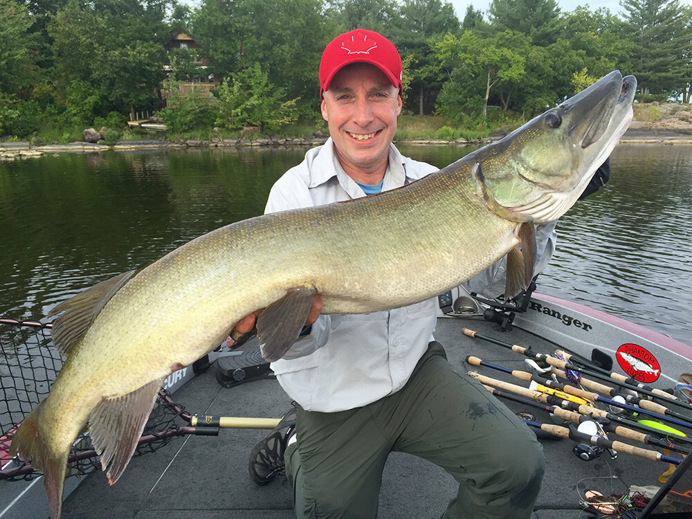 Finding muskie in transition - Ontario OUT of DOORS