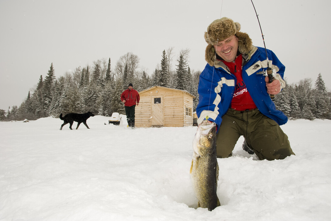 Ice Fishing - Play Ice Fishing on Kevin Games