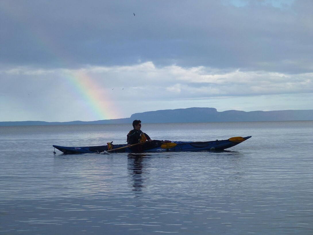 Blue's Canoes - canoe, kayak, & raft trips on the Driftwood