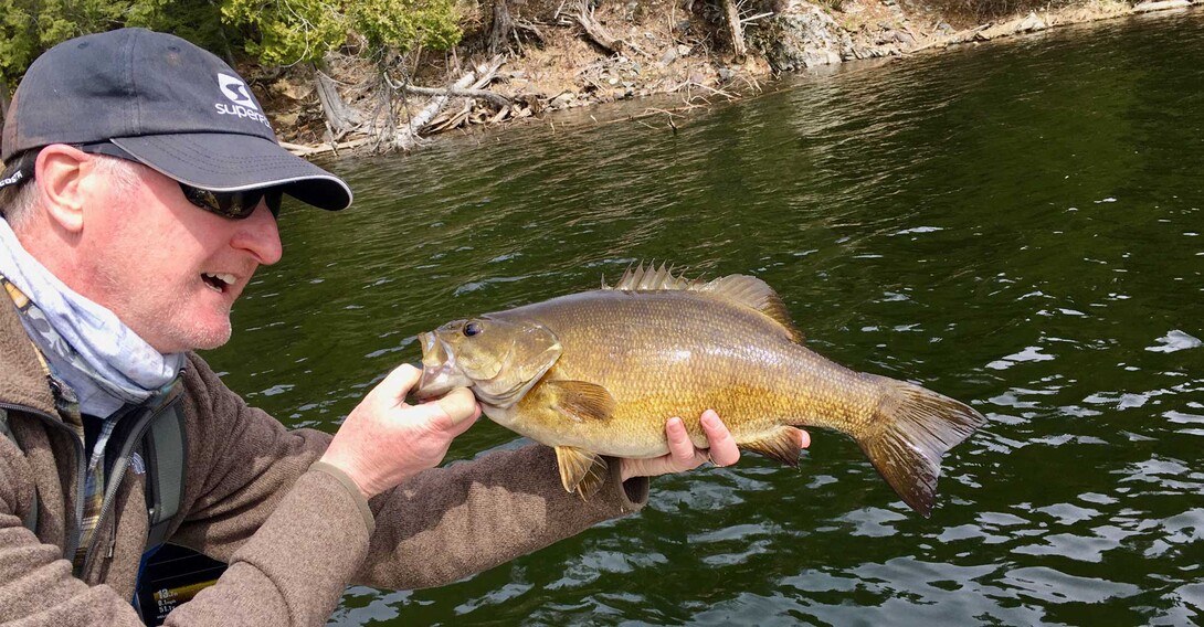 Nice small mouth caught on a crawfish :() : r/Fishing