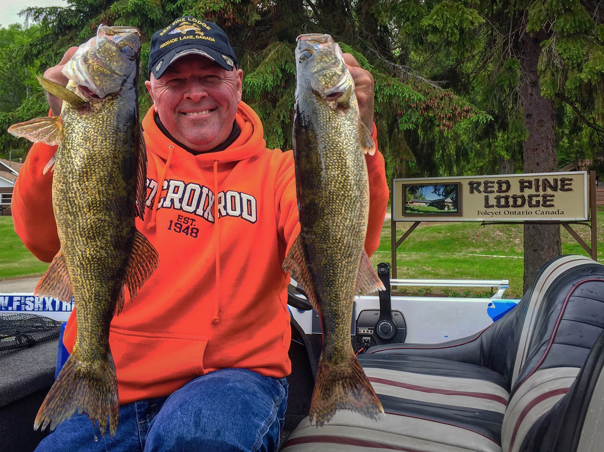 xtreme_walleye_redpinelodge_walleye_03.jpg xtreme_walleye_redpinelodge_walleye_03.jpg
